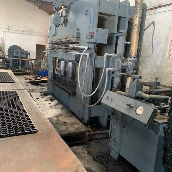 Buy | Sell Used Rubber Hydraulic Molding Rubber Mat Press