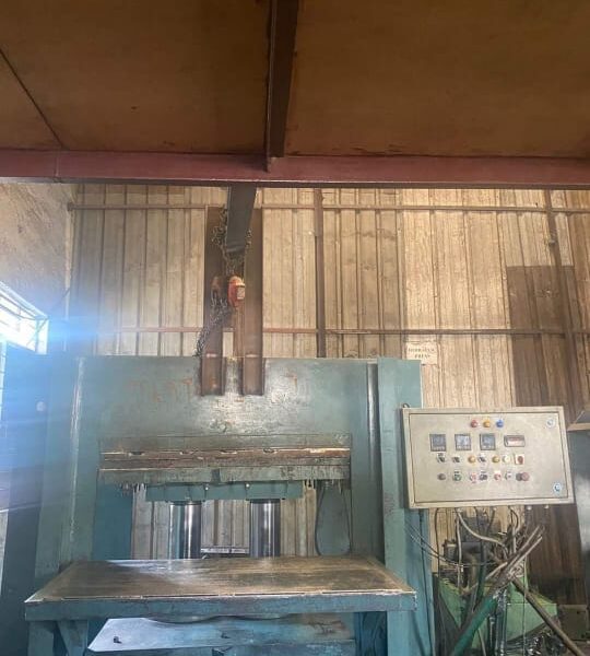 Buy | Sell Used Second-hand Rubber Gasket Making Hydraulic Press