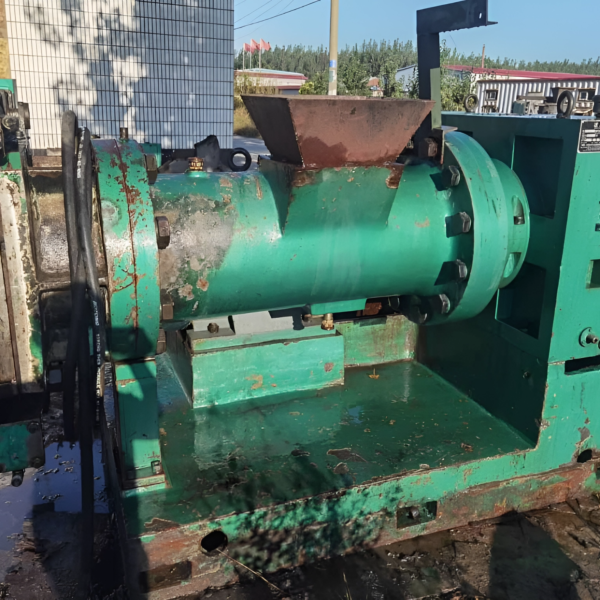 Rubber Strainer Machine