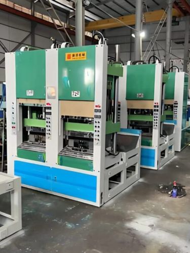 EVA Injection Machine